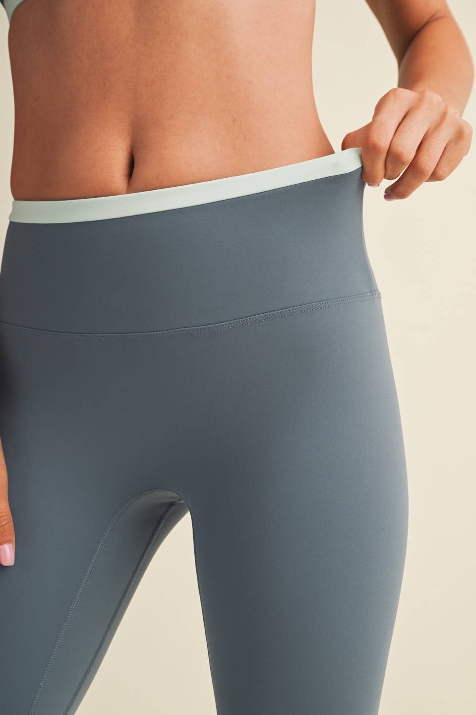 Contrast Binding Legging