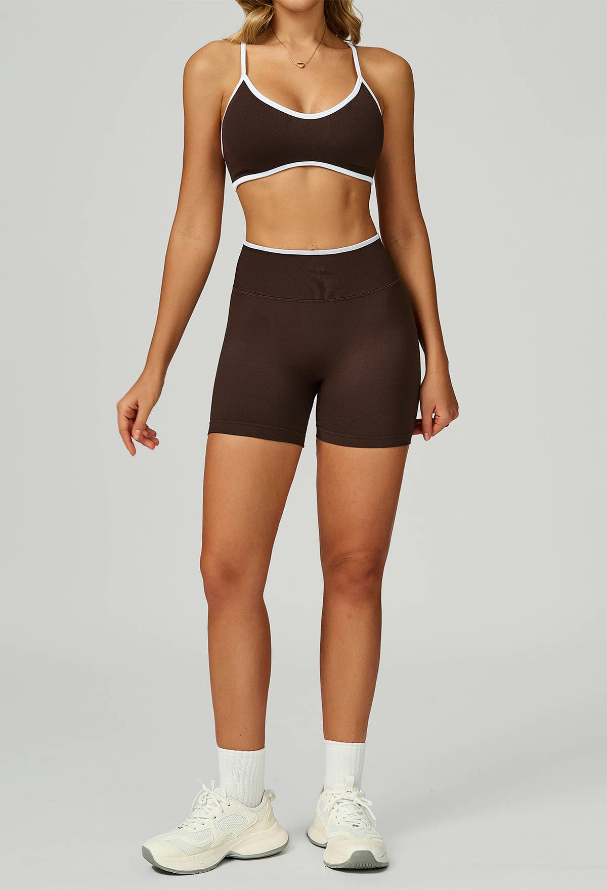 Trimmed Sport Set