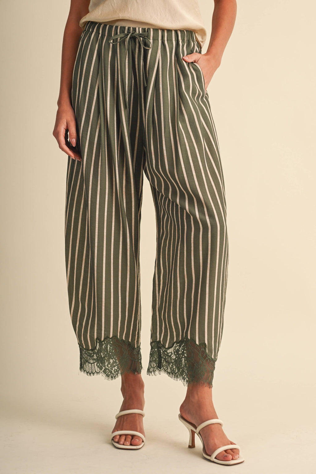 IP1597 LACE HEM STRIPED BARREL CULOTTES