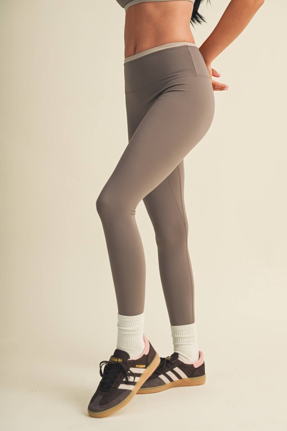 Contrast Binding Legging