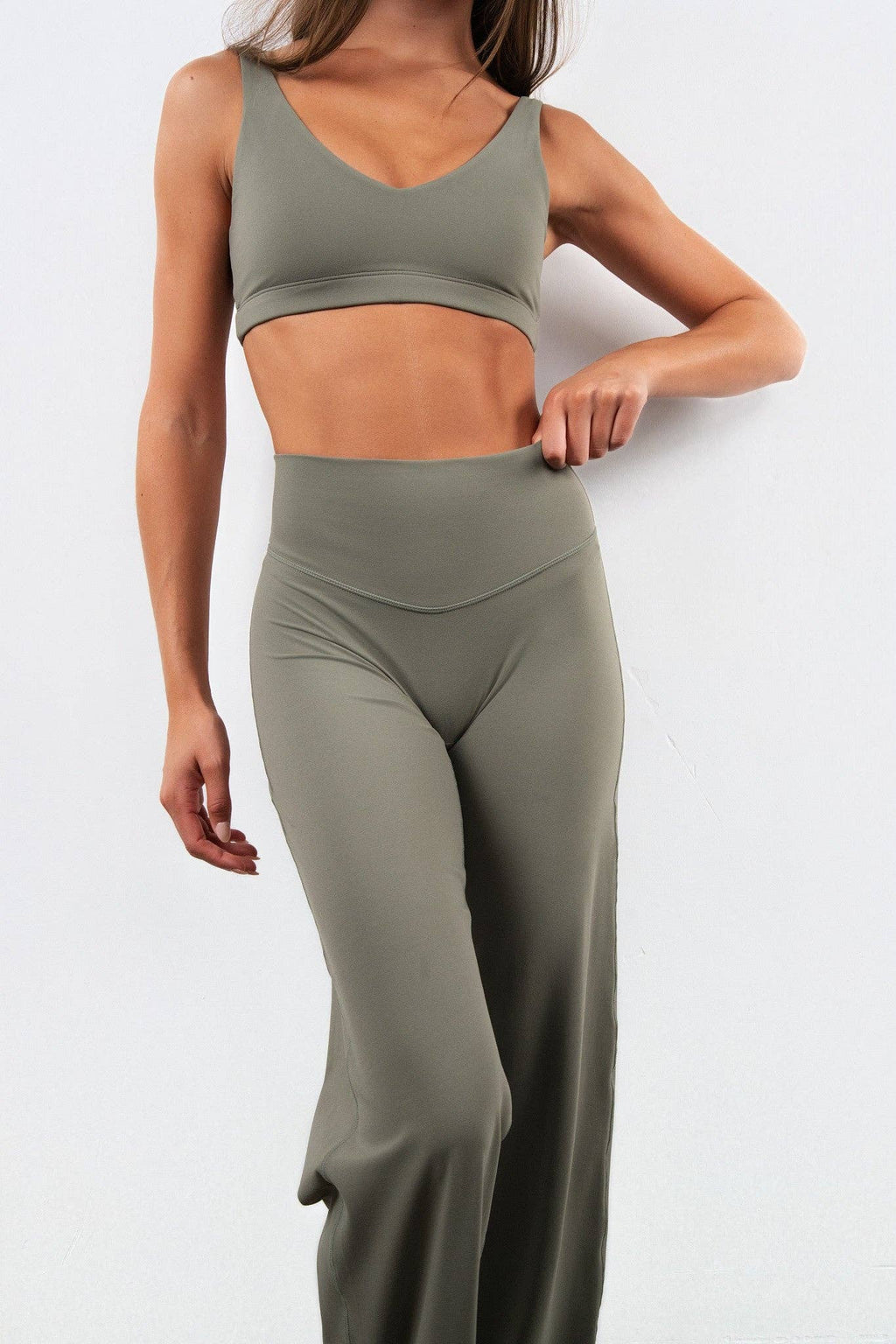 Cloud II® Relaxed Trouser - Vetiver
