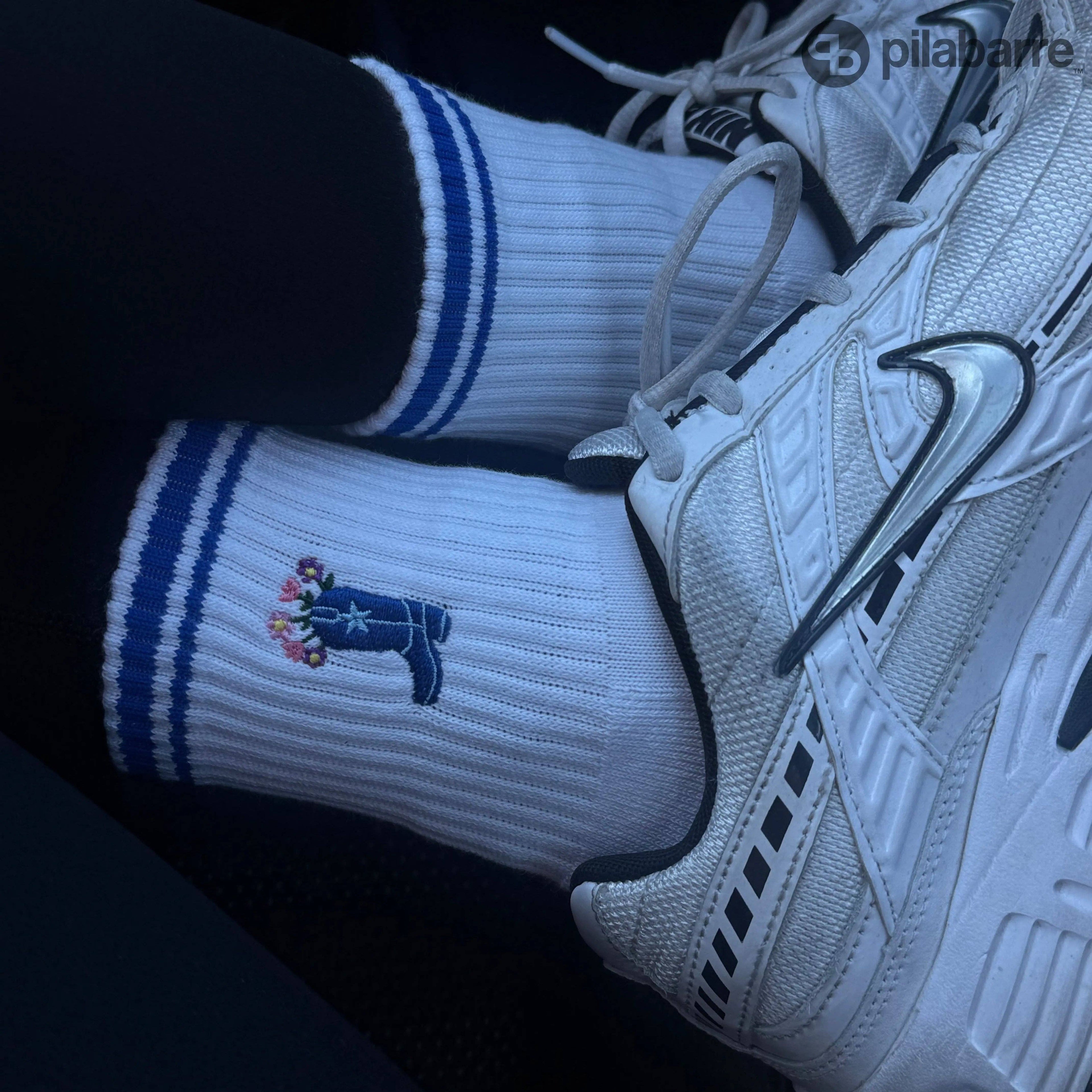 Boots & Bloom Grip Socks